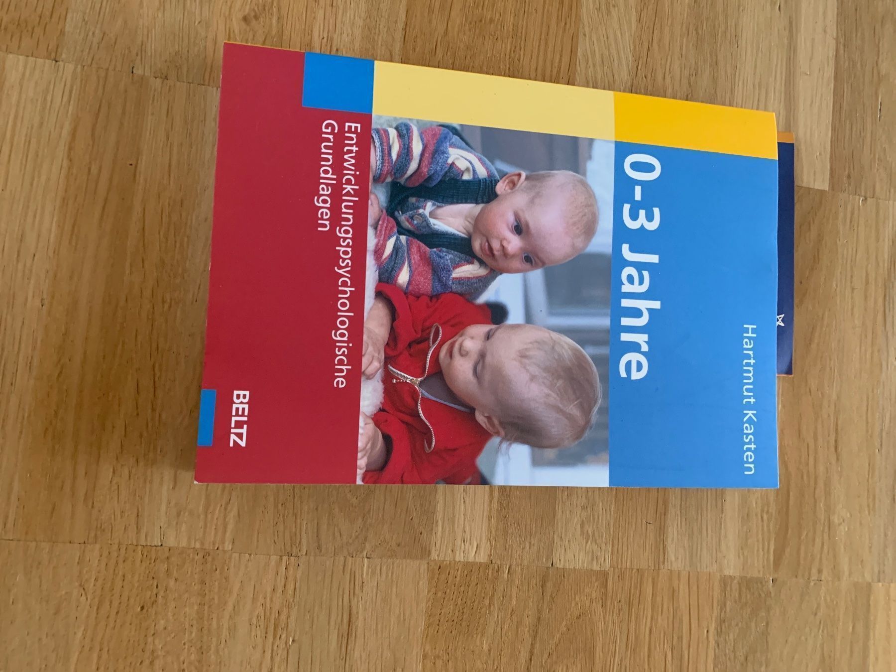 Bücher: Buch 0-3Jahre – Gebraucht aus Sissach von Hippo200