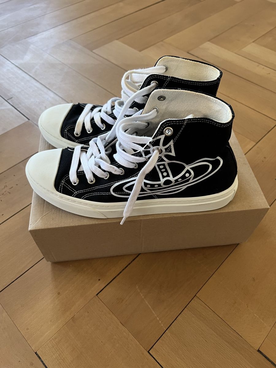 Scarpe da uomo: Vivienne westwood schuhe – Nuovo (secondo la descrizione) da Neuenegg venduto da dkfan1