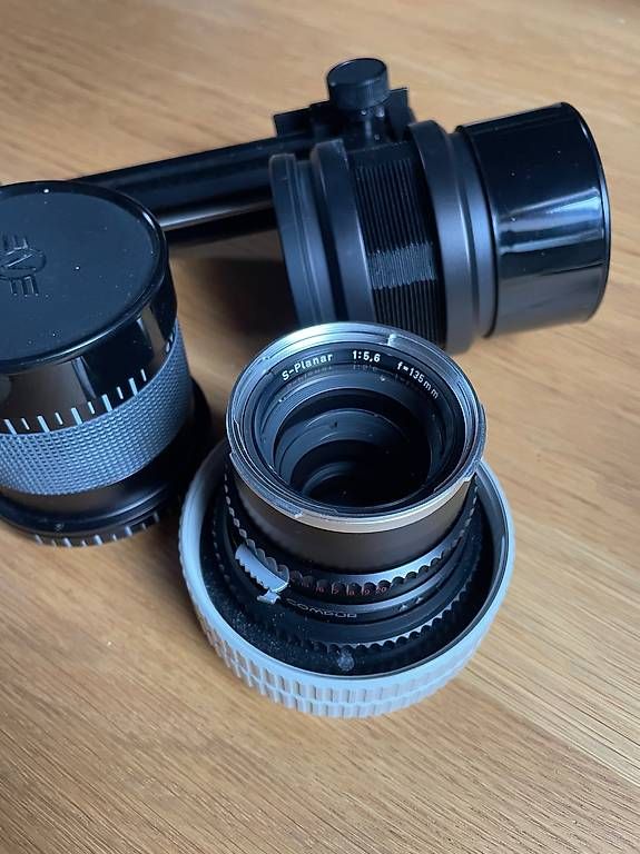 Hasselblad Kamera: Hasselblad 500CM + 3 objectifs – Gebraucht aus Riex von JacksonJennyfer 3
