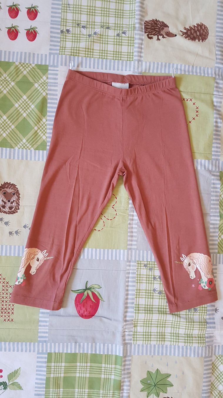 C&A Calze & Collant: 3/4 Leggins Einhorn Gr.140 – Usato da Luzern venduto da silvermoon12