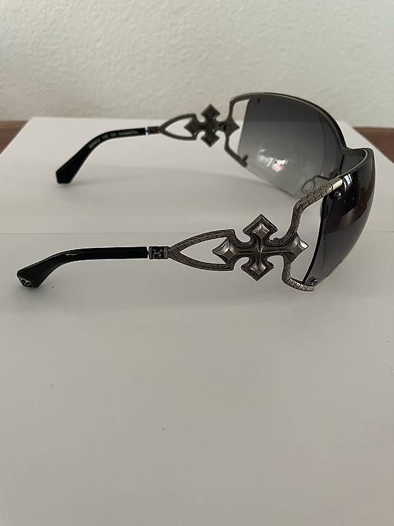Lunettes & Verres: Original Affliction Sonnenbrille – Neuf avec emballage d'origine à Nänikon par Susan_1