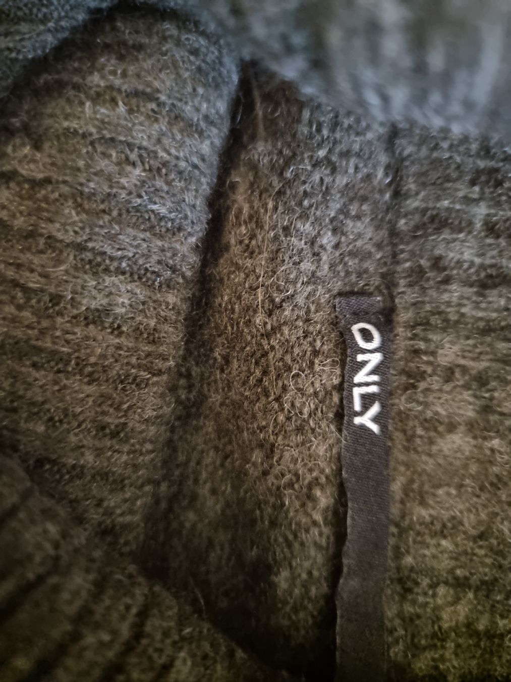 Only Vestiti: Robe pull vert bouteille Col roulé ONLY neuve – Nuovo (secondo la descrizione) da Veyrier venduto da Leilazizou 3