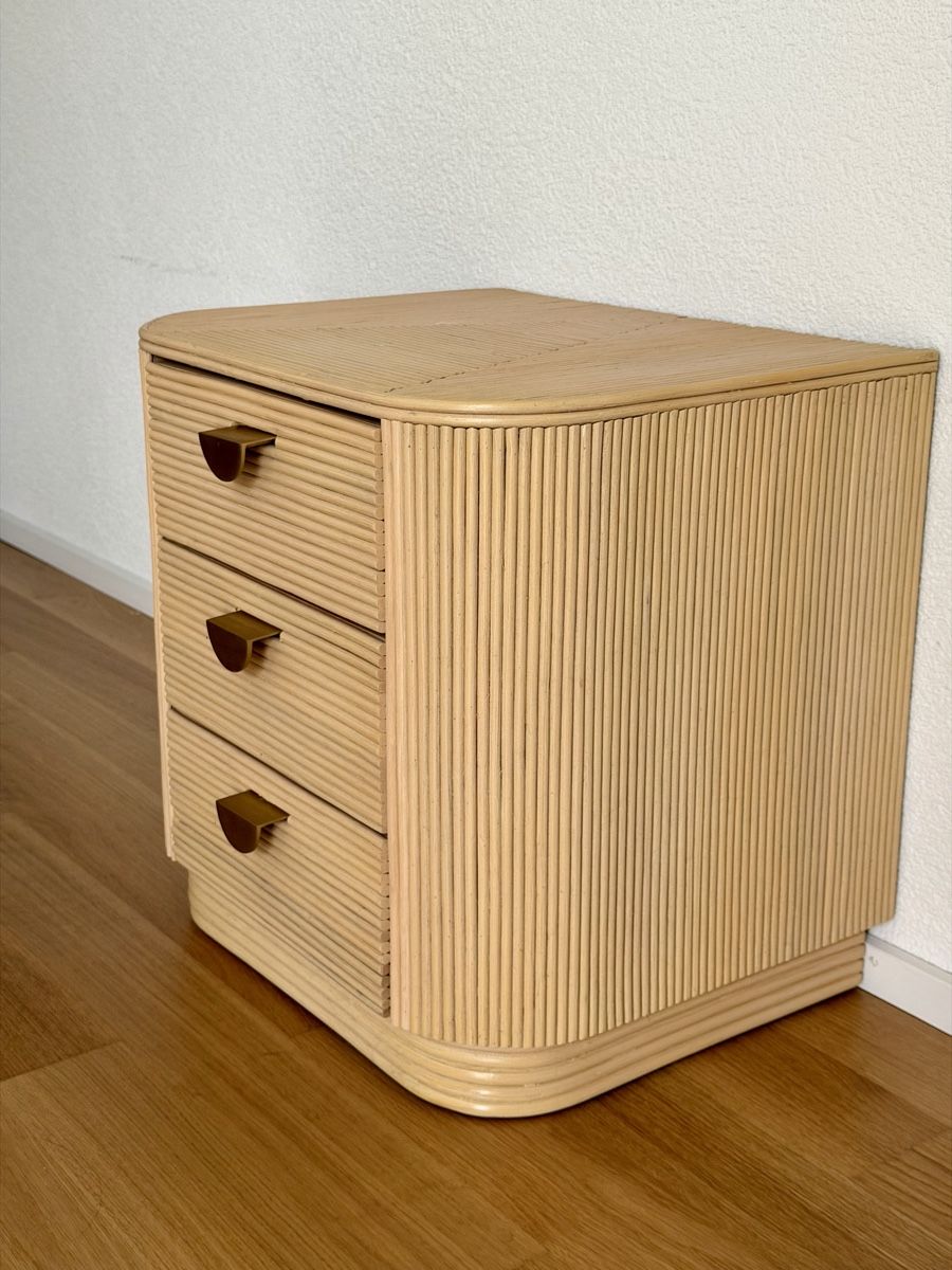 Comodini: Mid Century Modern Rattan Nachttisch – Usato da Bern venduto da RussianDoll 5