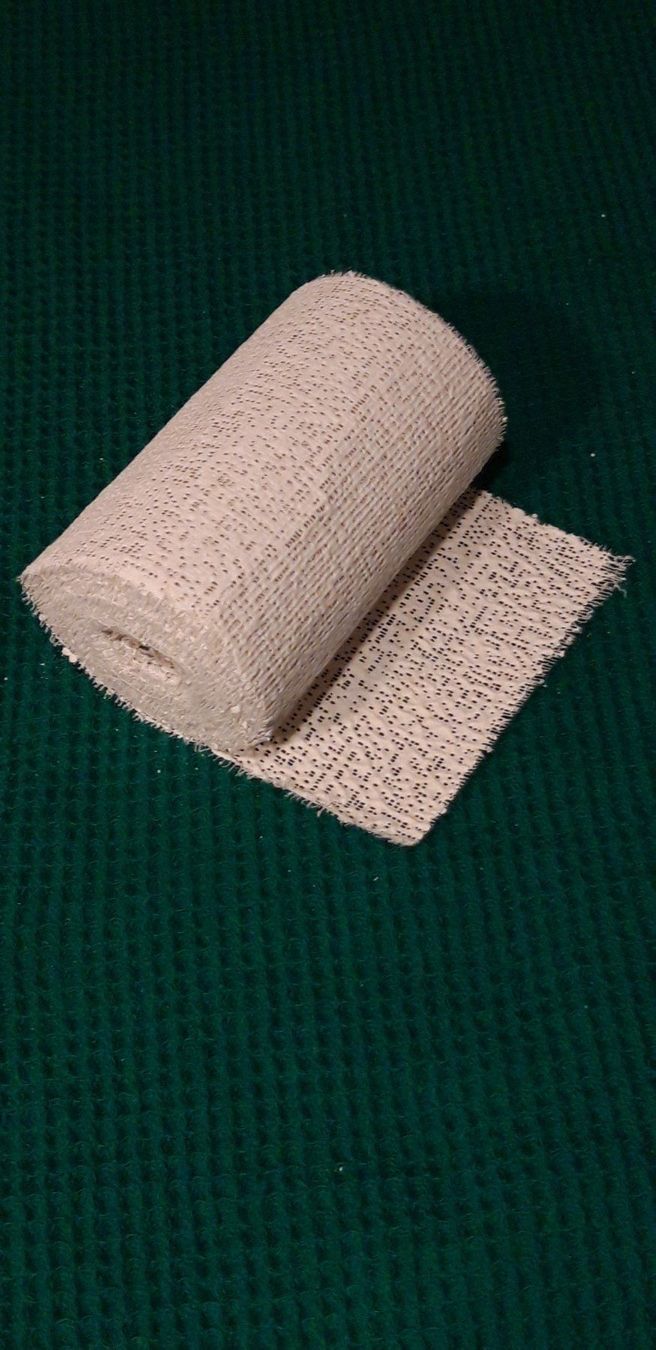 Modelleisenbahnen: Gipsbinde  10cm x 3m – Neu und originalverpackt aus Lömmenschwil von ritalin01