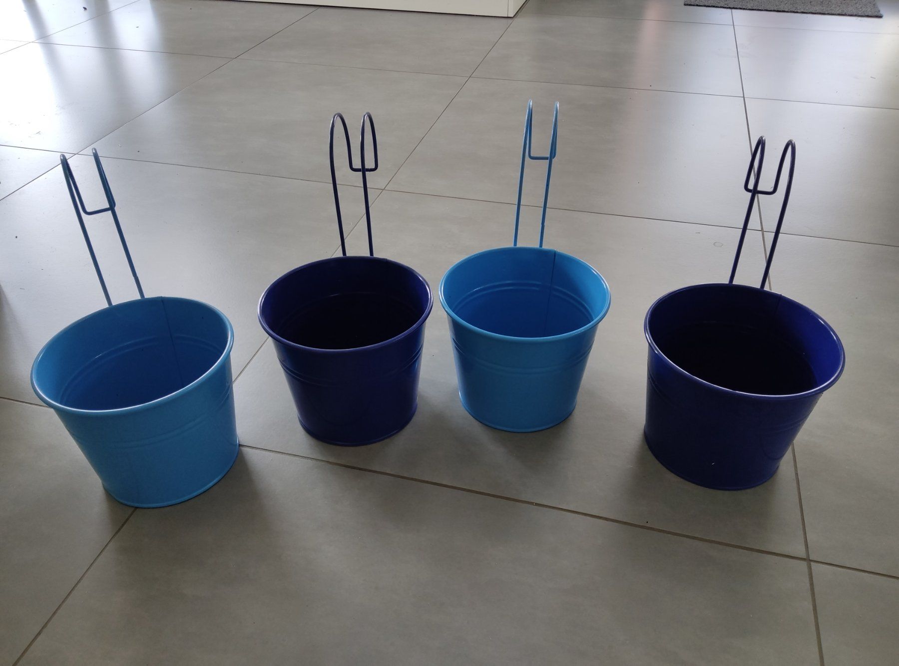 Migros Vasi per fiori: Lot de pots – Nuovo (secondo la descrizione) da Vicques venduto da prairie0809