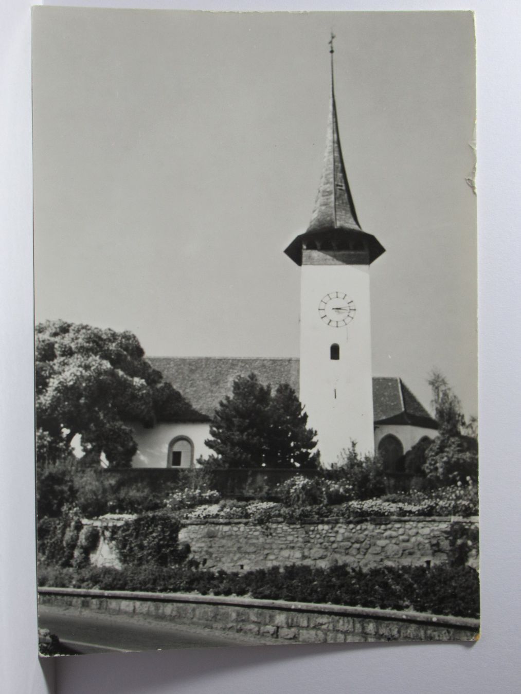 Cartoline postali: Kirche  Kerzers 1932 – Usato da Grenchen venduto da Bluemchen1900
