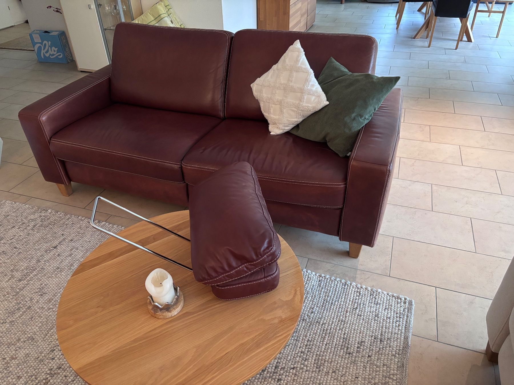 Divani: 2 Sofas (1 mit elektrischer Liegefunktion) – Usato da Dielsdorf venduto da AntonundAffi 3