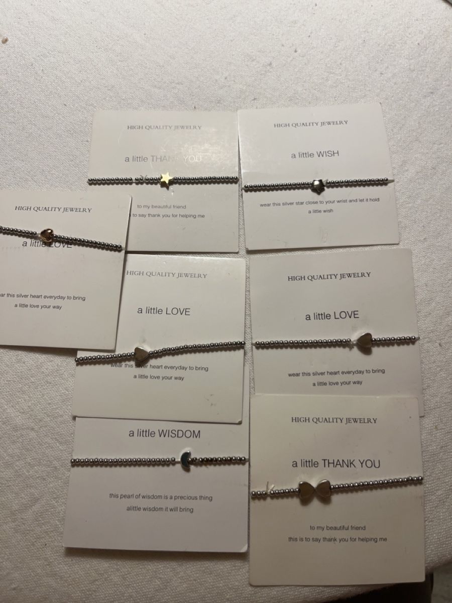 Bracciali & Braccialetti: 7 kleine Armbänder – Nuovo (secondo la descrizione) da Saanen venduto da SoniaMichaela