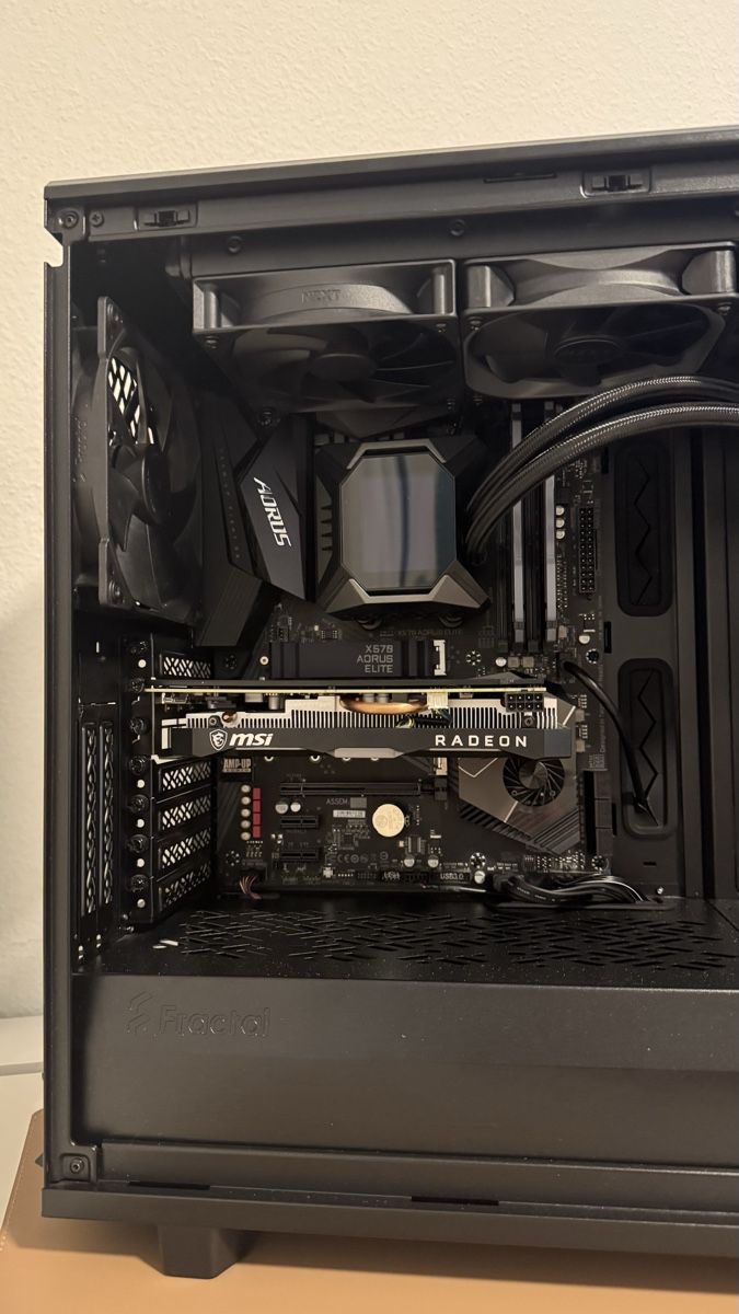 Amd PC: PC R5 3600xt & RX5500xt – Usato da Zeiningen venduto da abd_dpy7 1
