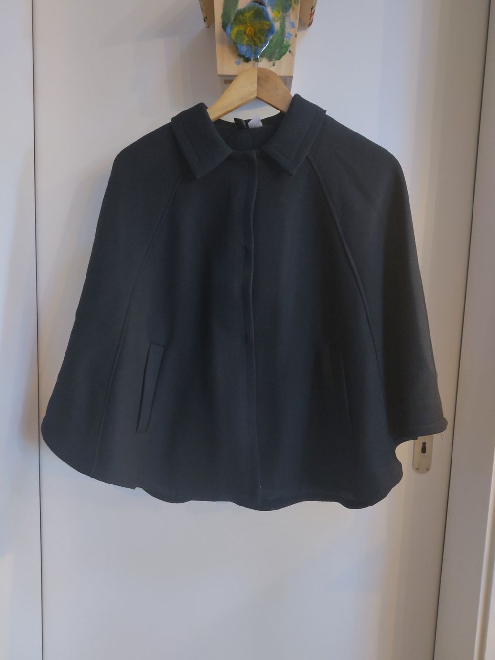 H&M Altro in Moda donna: Cape von Divided H&M – Usato da Langenthal venduto da Carmilla94