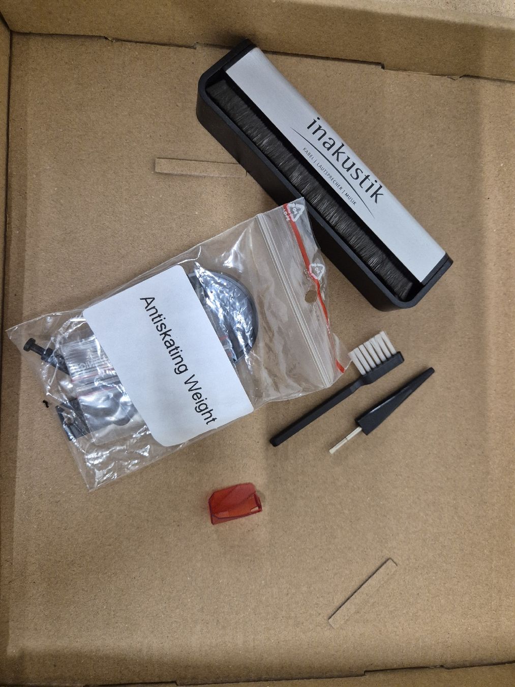 Pro-Ject 1-Xpression Carbon inkl. Ortofon 2M Red, Zubehör (Gebraucht ...
