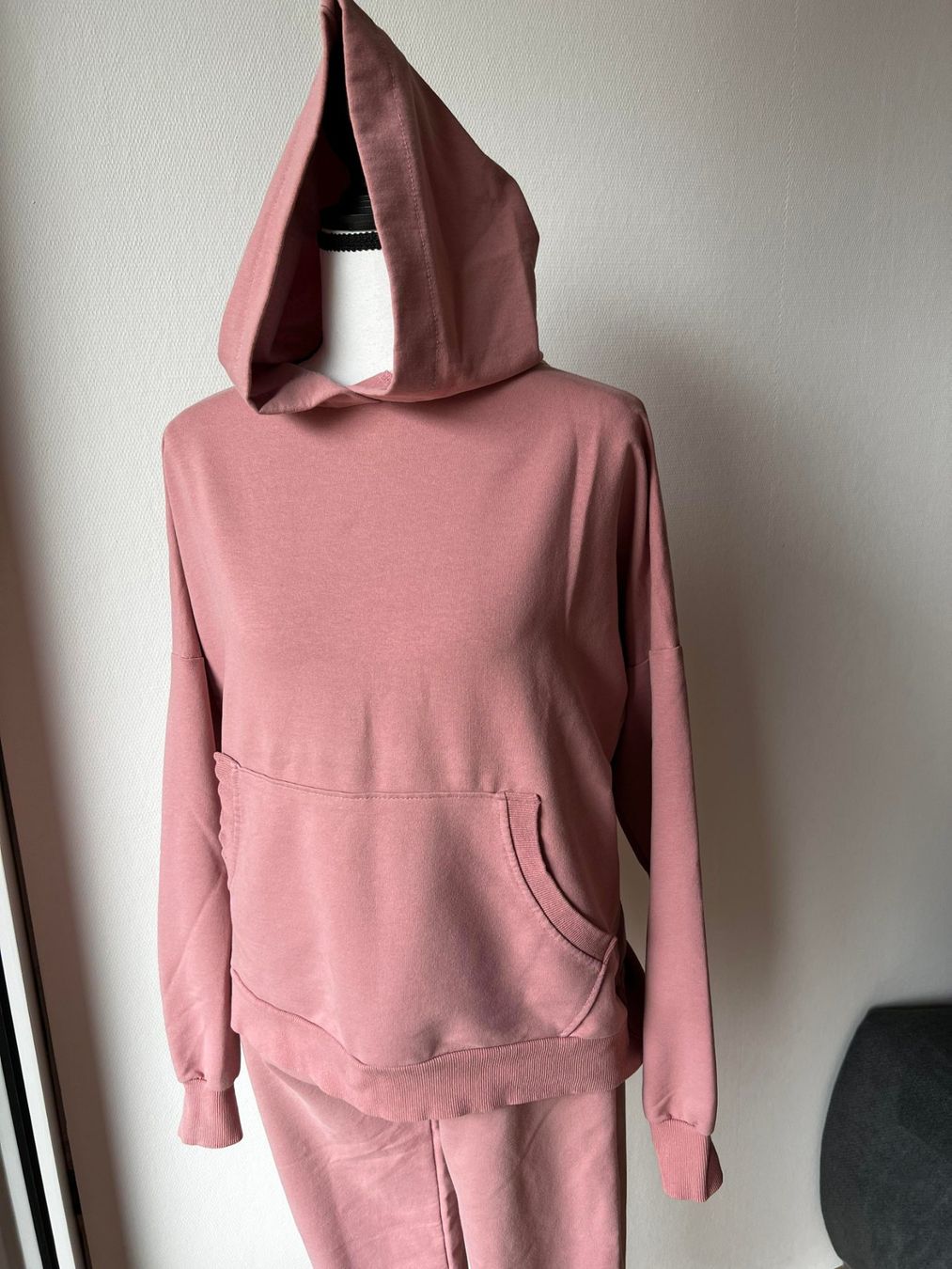 Anzüge & Kostüme: Rosa Anzug S/XS – Gebraucht aus Riehen von edu_92w7 8