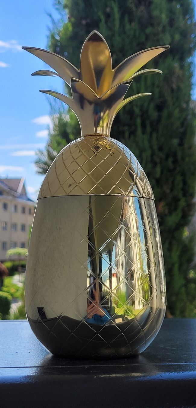 Tutte le decorazioni: Schöne Ananas Edelstahl beschichtet  – Usato da Buttikon SZ venduto da Renco 1