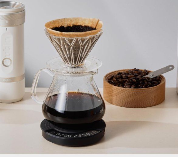 Elettrodomestici da cucina: OutIn Claro Tragbare Kaffeewaage mit Timer - Espresso-Waage – Usato da Neuhaus SG venduto da LENZ30 4