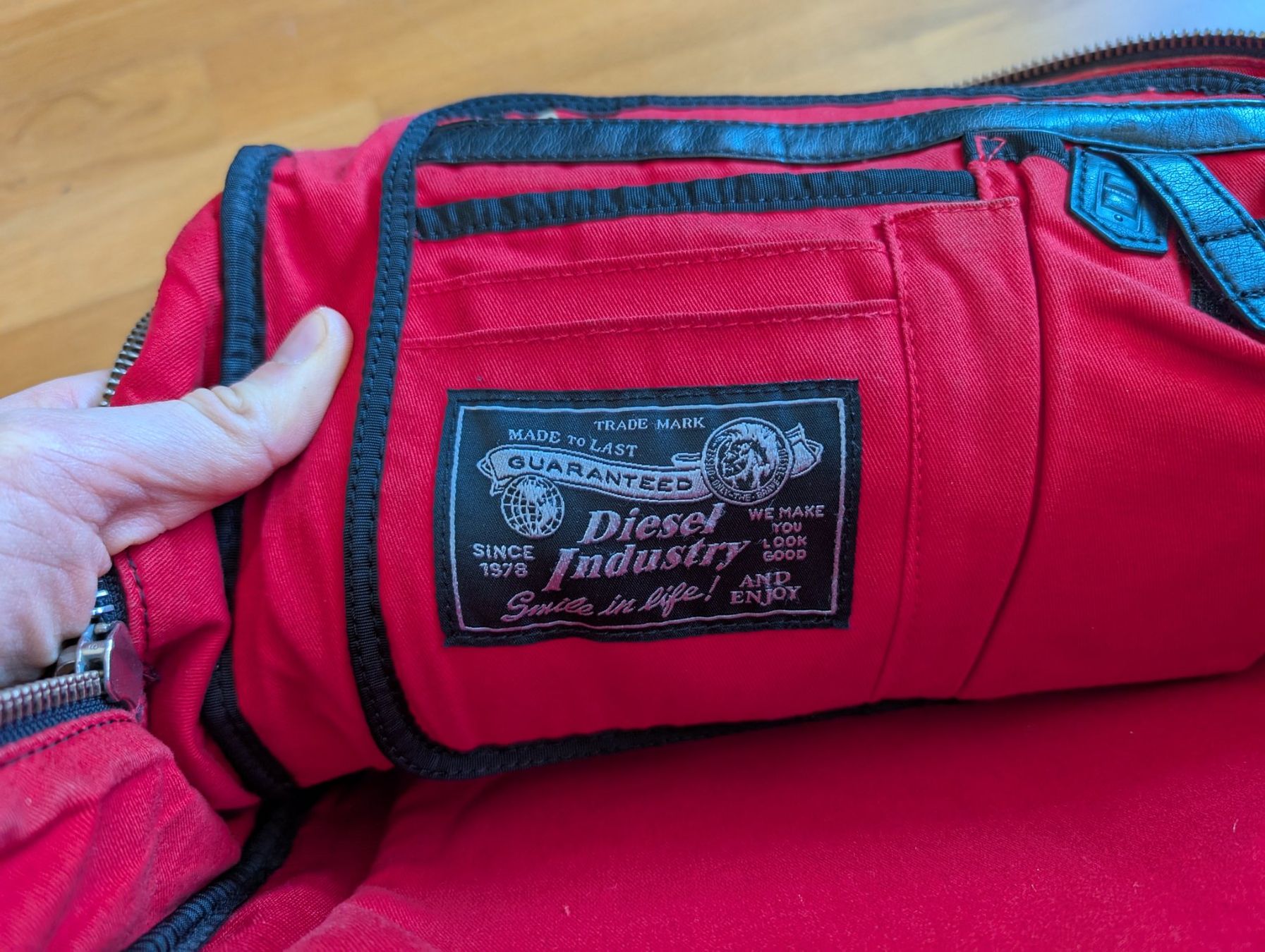 Diesel Zaini: DIESEL Industry backpack – Usato da Meyrin venduto da pc1parts 2