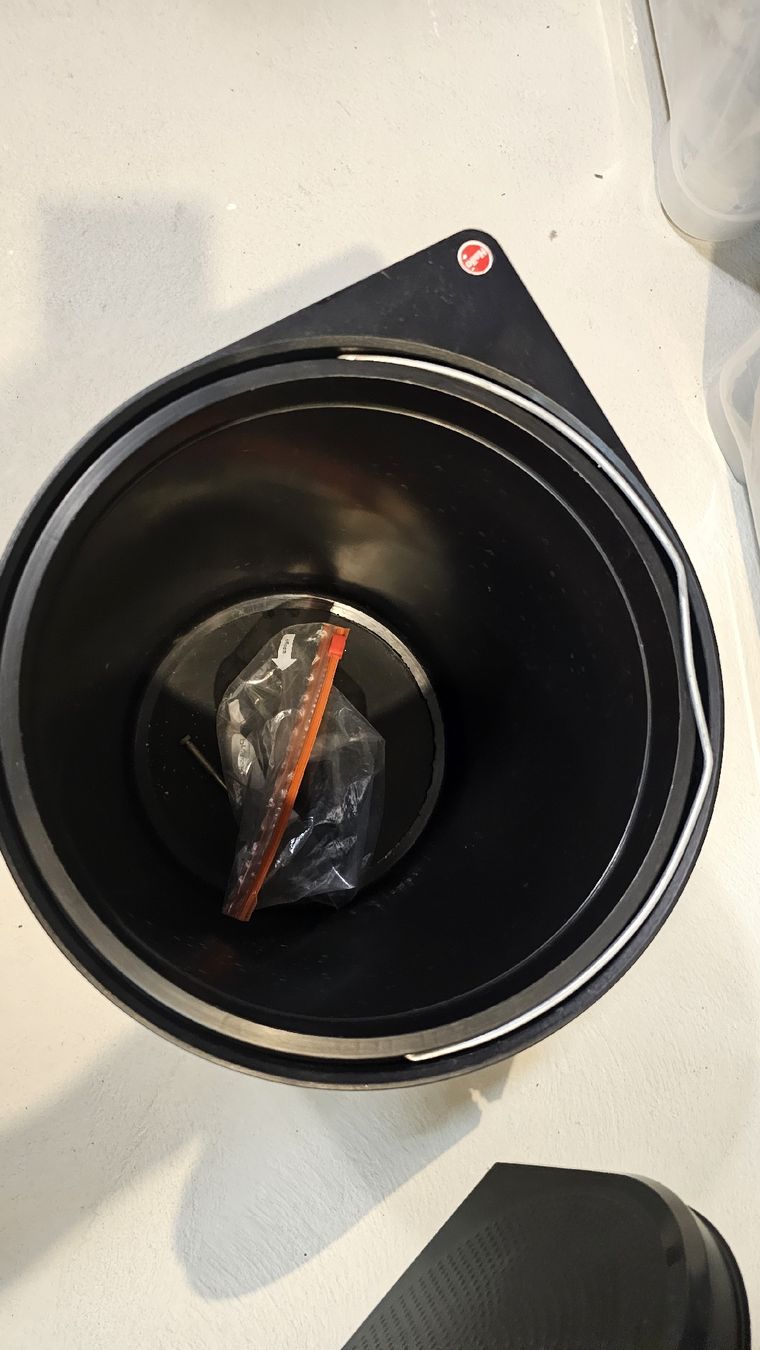 Hailo Cestini per rifiuti: Hailo Compact-Box B15 Abfallbehälter – Usato da Luzern venduto da seb_5kcg 1