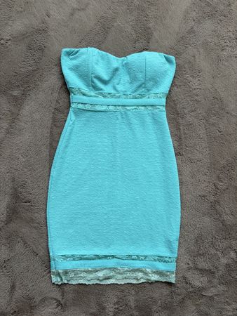 Kleid türkis Grösse 38 mit Spitzenbesatz guter Zustand