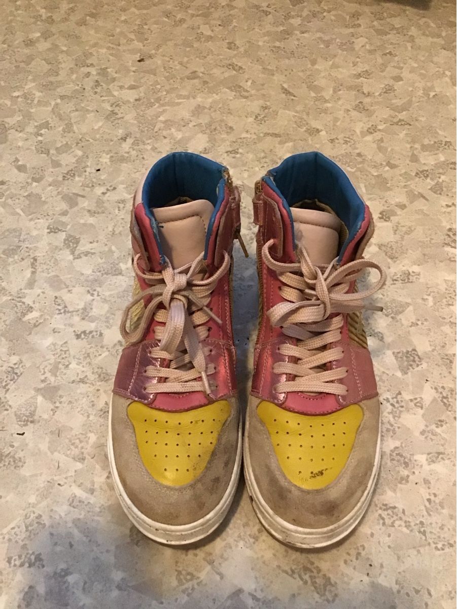 Scarpe per ragazze: Bunt Leder Cupcake Couture Sneaker Gr 34 – Usato da Seuzach venduto da Tureda