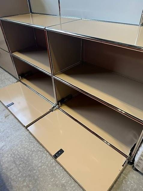 USM Cassettiere: USM Haller Sideboard NEU, beige – Nuovo (secondo la descrizione) da Lenzburg venduto da Buerokonz 2