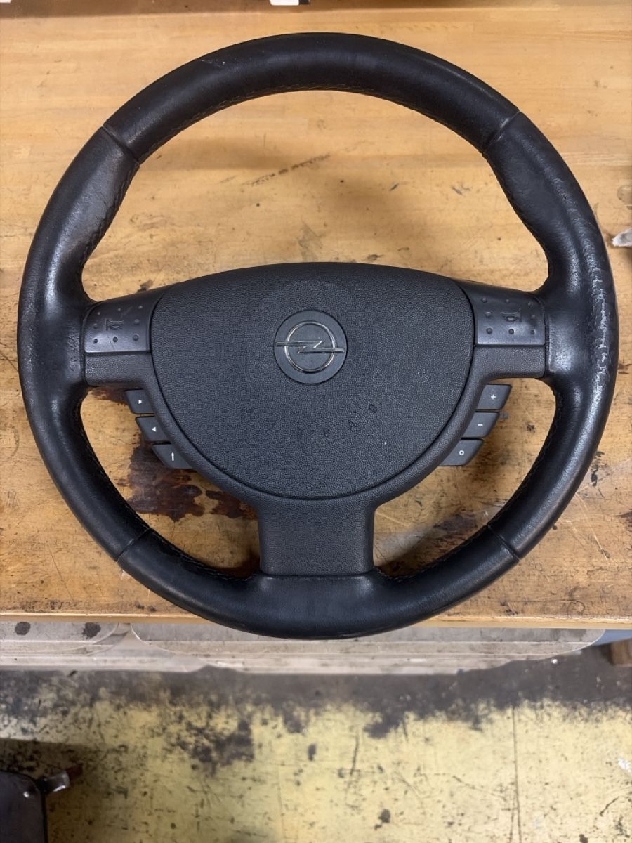 Opel Tutti pezzi di ricambio auto: Opel-Meriva Lenkrrad – Usato da Birrwil venduto da deg_67jl
