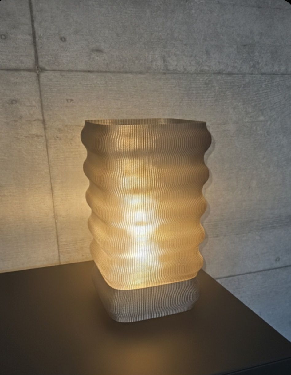 Lampade: Design-Tischleuchte "Wave" – Nuovo (secondo la descrizione) da Seon venduto da flukastrim 1