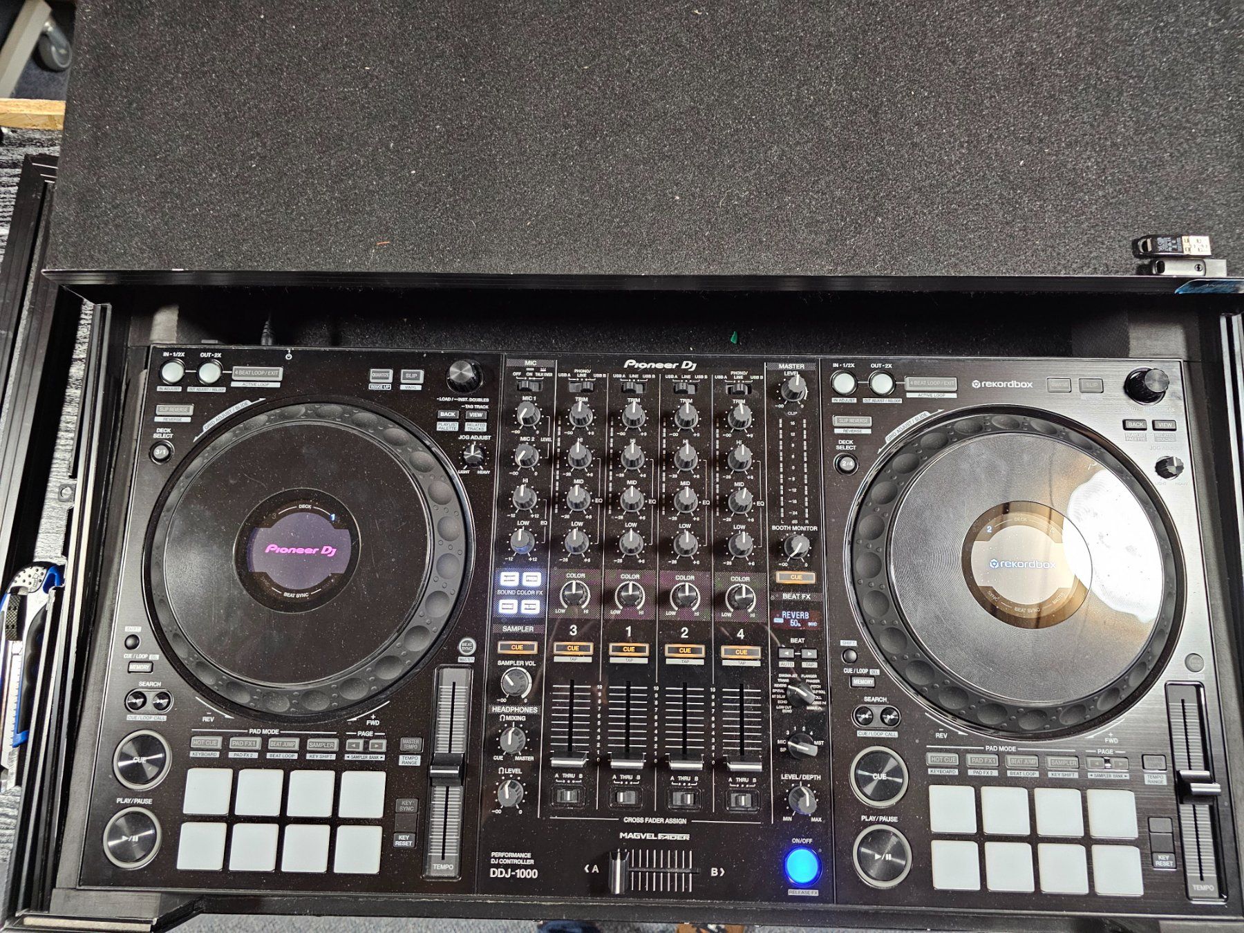 Pioneer Console di mixaggio: DJ 1000 Recordbox +Plexiglas und Case – Usato da Dürnten venduto da Anbra1 4