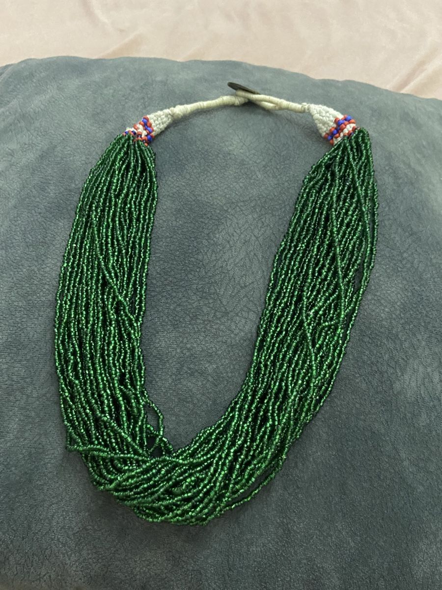 Ketten: Collier  – Gebraucht aus Montreux von Perledor 5