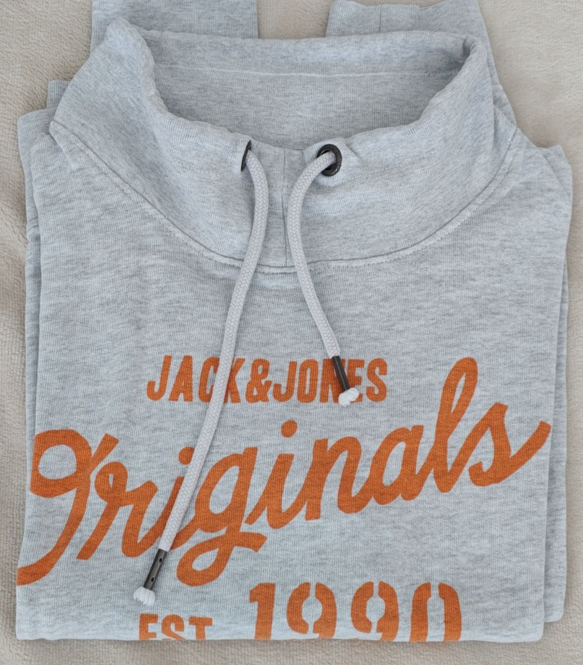 Jack & Jones Maglioni & Felpe: Jack & Jones Pullover grau mit Print neuwertig Grösse S – Nuovo (secondo la descrizione) da Rorschach venduto da Laboumedeluxe