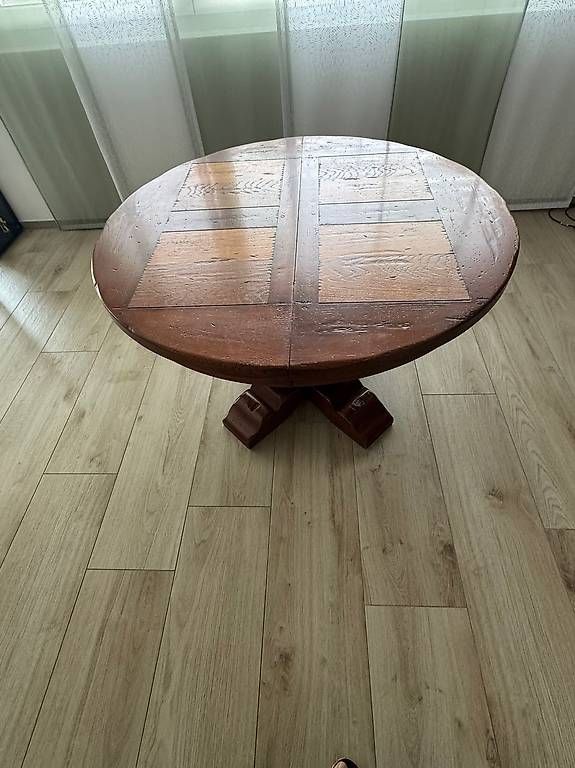 Set di tavolo e panche: Esszimmer mit 6 Stühlen mit Kissen  - antik Old Style – Usato da Niederbipp venduto da Jenny035 2