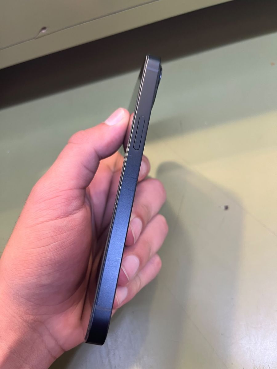 Apple Portables: iPhone 13 , Battery 81% – D'occasion à Zürich par Ahmad-776 5