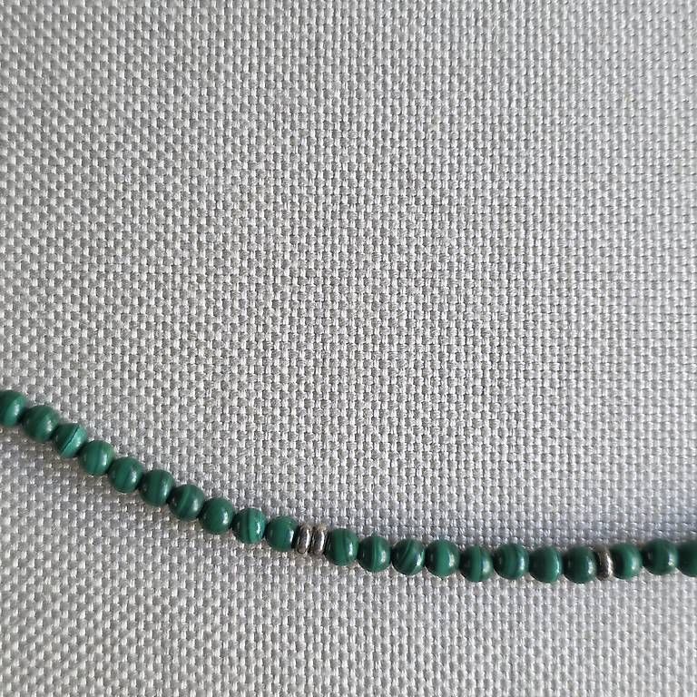 Catenine: Collier en véritable Malachite 4 mm, envoi compris  – Usato da Orbe venduto da Adaline.64 3