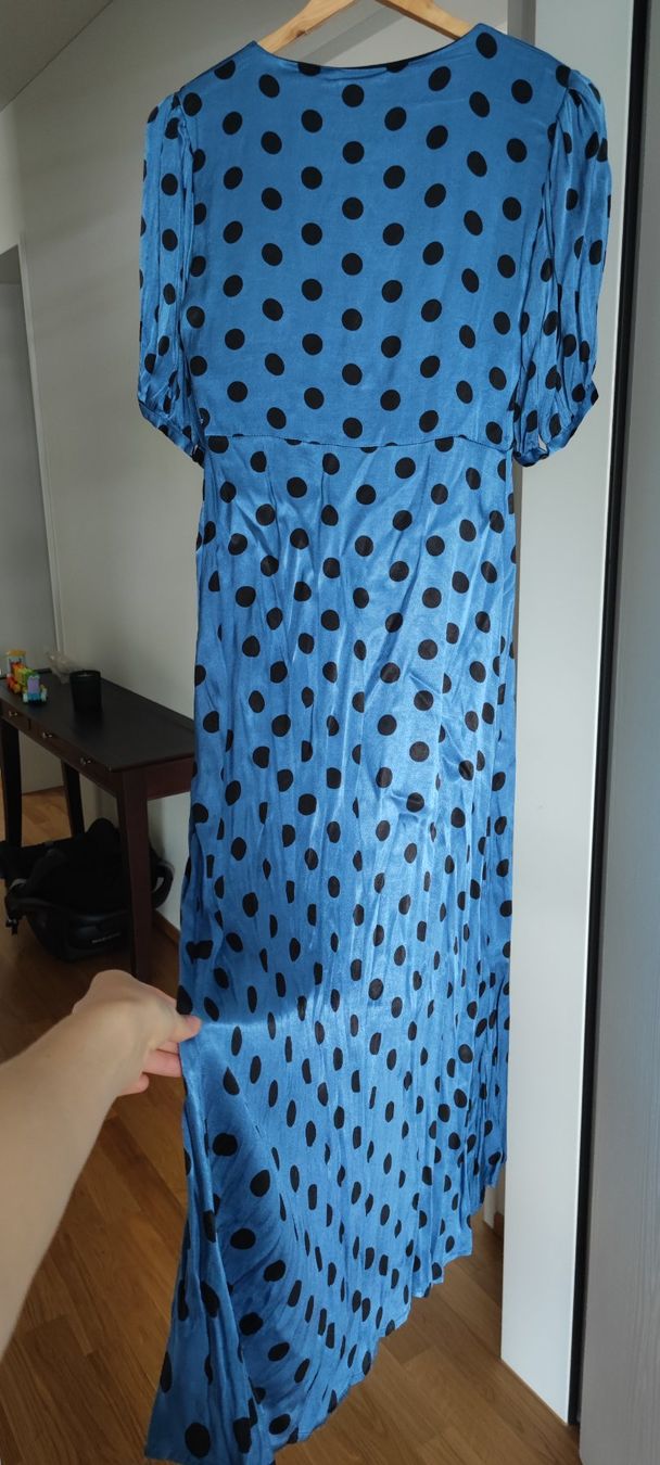 Zara Vestiti: Zara Wickelkleid – Usato da Zug venduto da vik_8fdf 4