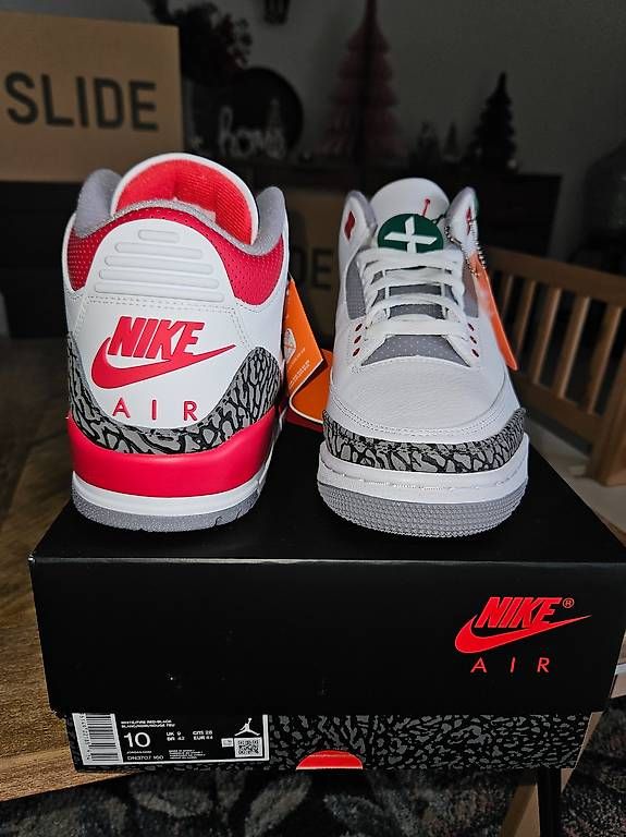 Chaussures hommes: Jordan 3 retro Fire Red ( 2022 ) – D'occasion à Oberentfelden par pun_d7vt