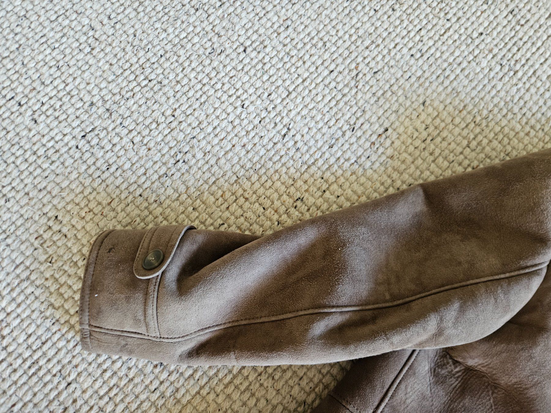 Giacche: Braune Wildlederjacke Herren Gr. 48 – Usato da Volketswil venduto da Lokitier 2