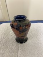 Moorcroft Vase, M22, Top!