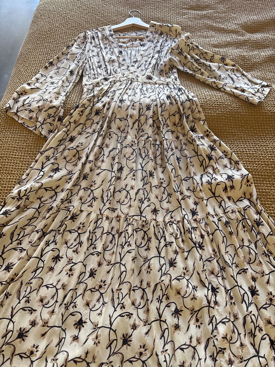 Robes: Robe sublime Dôen – D'occasion à pont-de-la-morge par Lubab 2