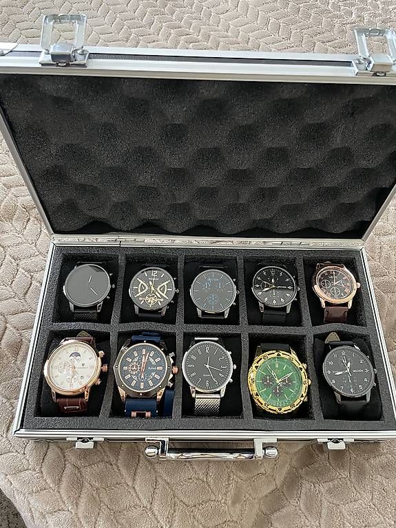 Orologi: Armbanduhren  – Usato da ossingen venduto da franco057
