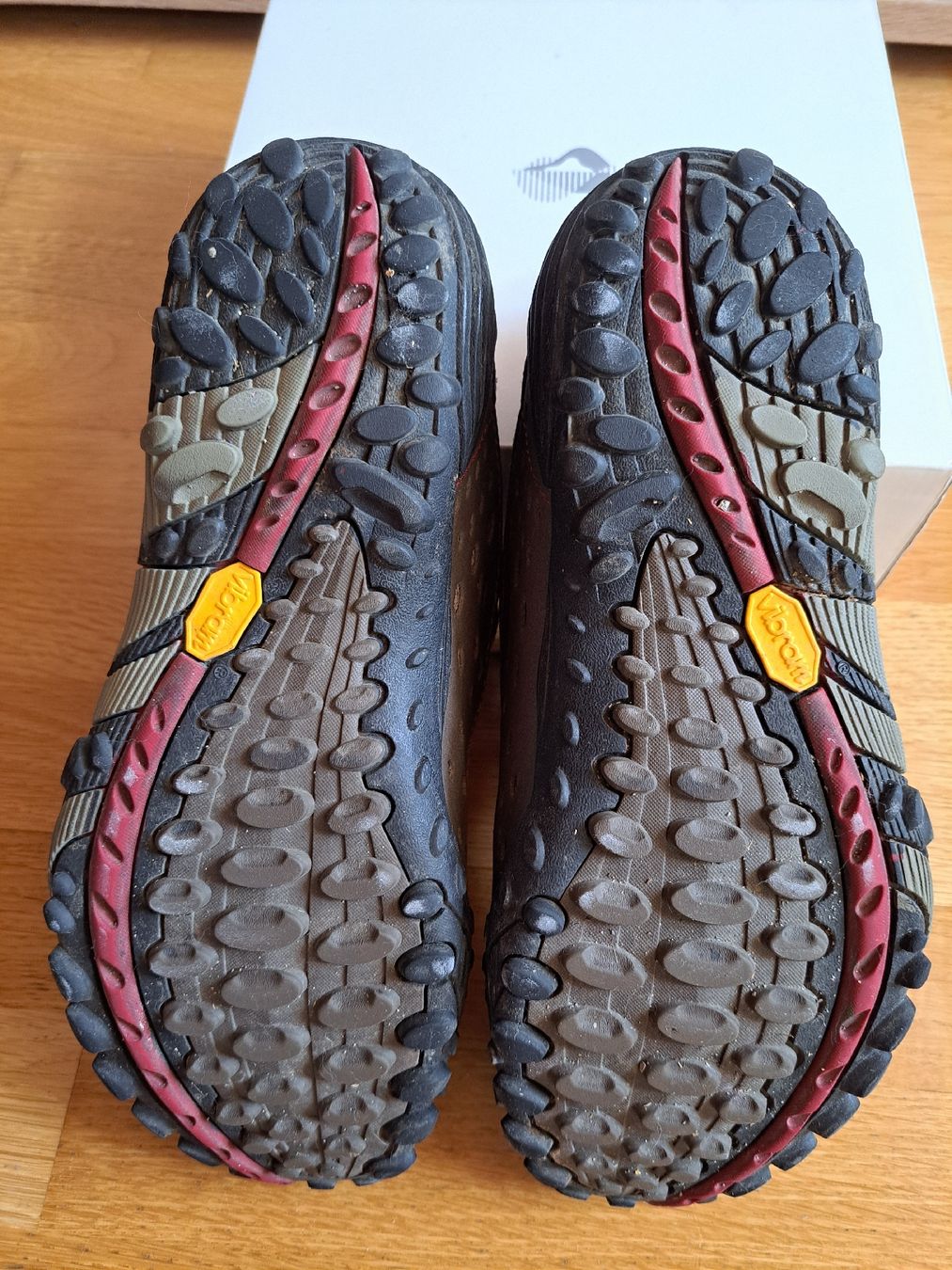 Merrell Scarpe da uomo: Merrell Sportschuhe Größe 42 – Usato da Morens FR venduto da Kiscica 3