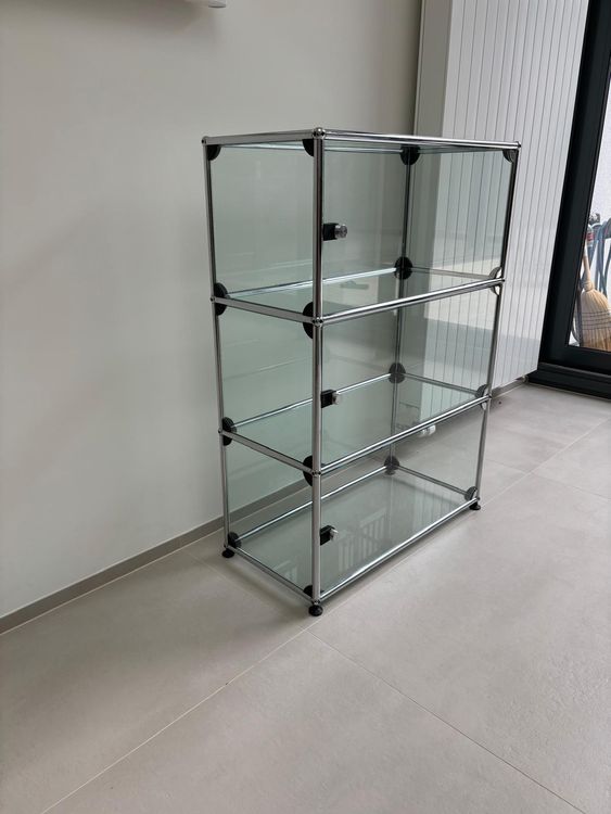 USM Haller Glasschrank (Gebraucht) in Basel für CHF 1300 – nur Abholung ...