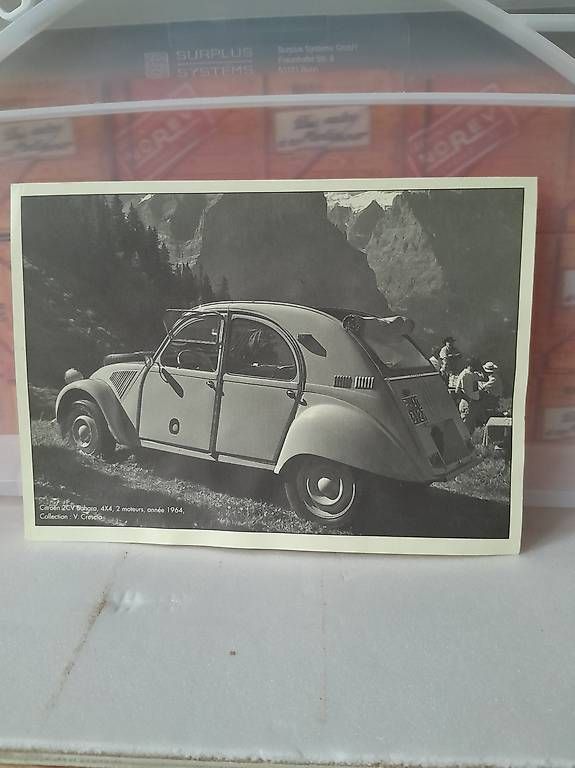 Modellini d'auto: véhicule 2CV miniatures – Nuovo e nell'imballaggio originale da Le Locle venduto da BLS465