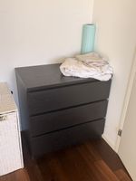 Chest of drawers black 3 drawers good condition