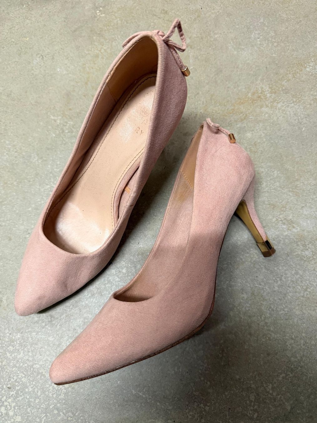 Scarpe da donna: 2 Paar High-Heels in der Gr. 38 – Usato da Eschen venduto da 14Jessica14 1