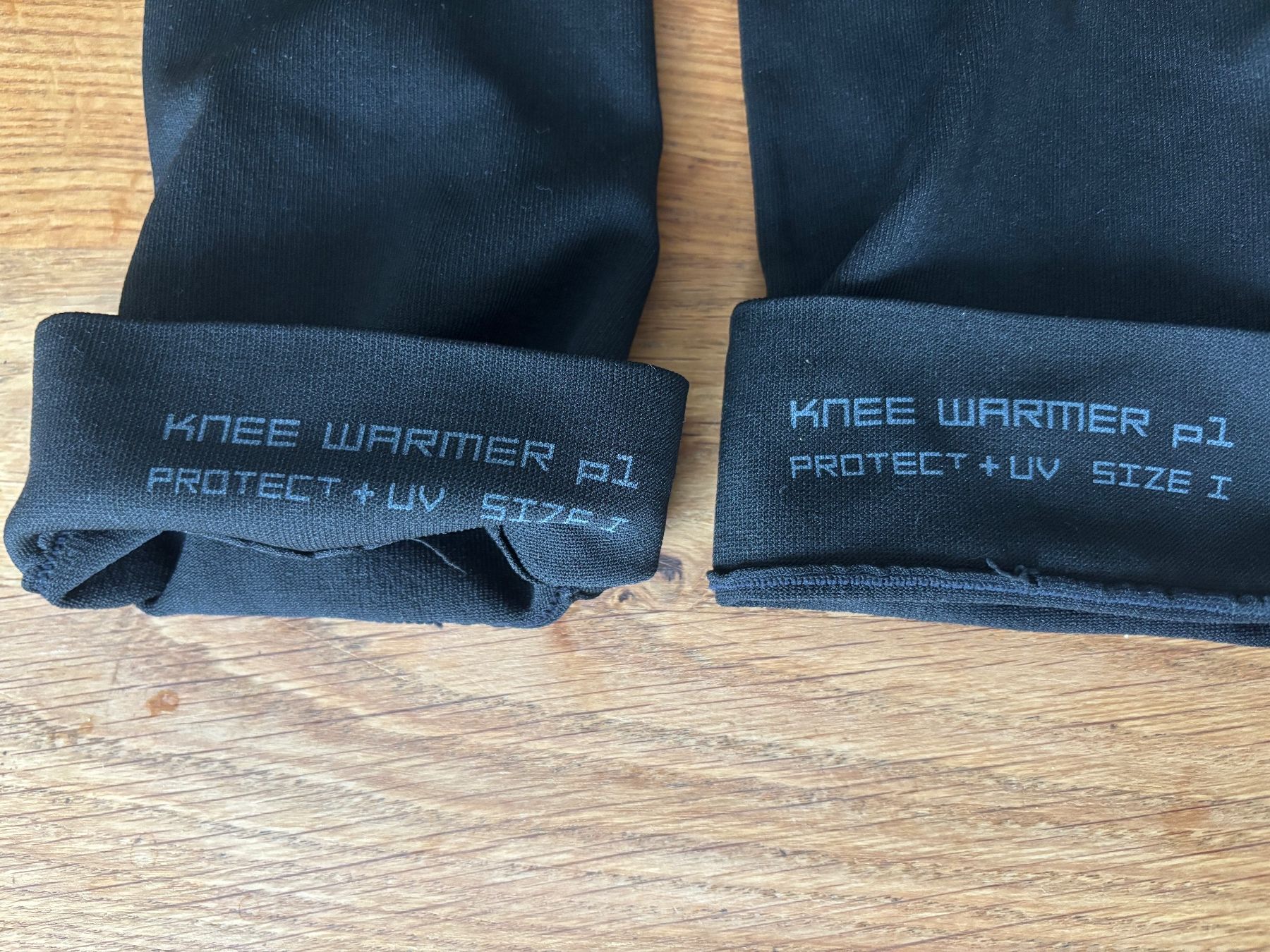 Pantaloni: Assos Kniewaermer p1 und Size1 – Usato da Geuensee venduto da sonnetje 1