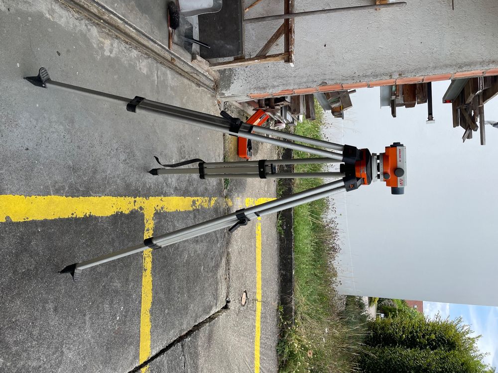 Andoer Stativ Nivellierbasis Mit Wasserwaage - Neigbarer Kugelkopf Für DSLR Kameras