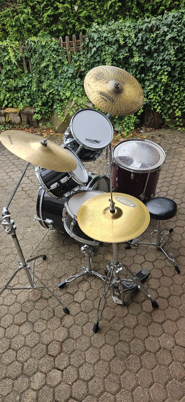 Instruments de musique: Schlagzeug – D'occasion à Oltingen par Jo76