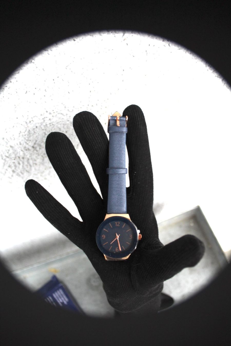 Orologi: Neue Damen Uhr, – Usato da Locarno venduto da madame-tus-sauds