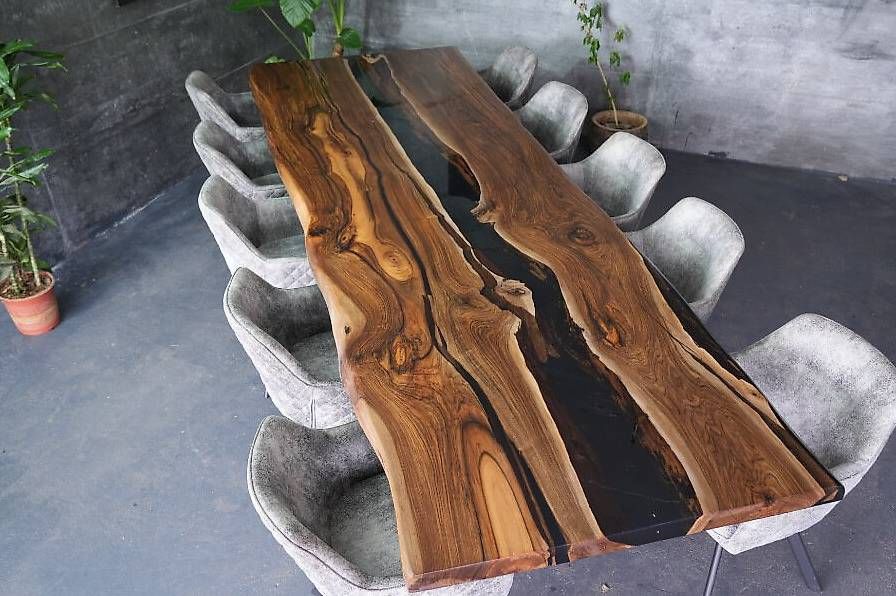 Tavoli: River Table aus Nussbaum - Handgefertigtes Unikat – Usato da Walchwil venduto da Swissdesign_Haag 5