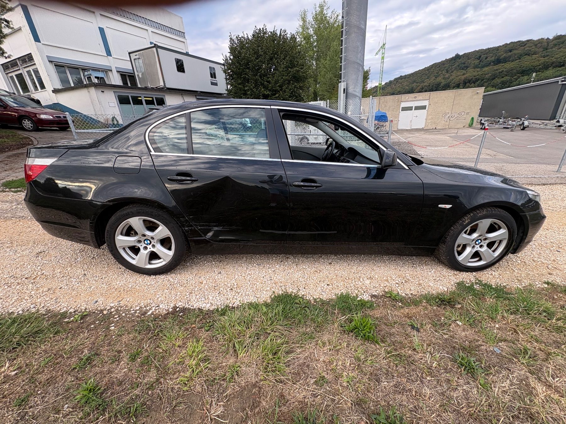 BMW Automobili: BMW 530XI E60 – Usato da Gals venduto da aya_p7pd 6