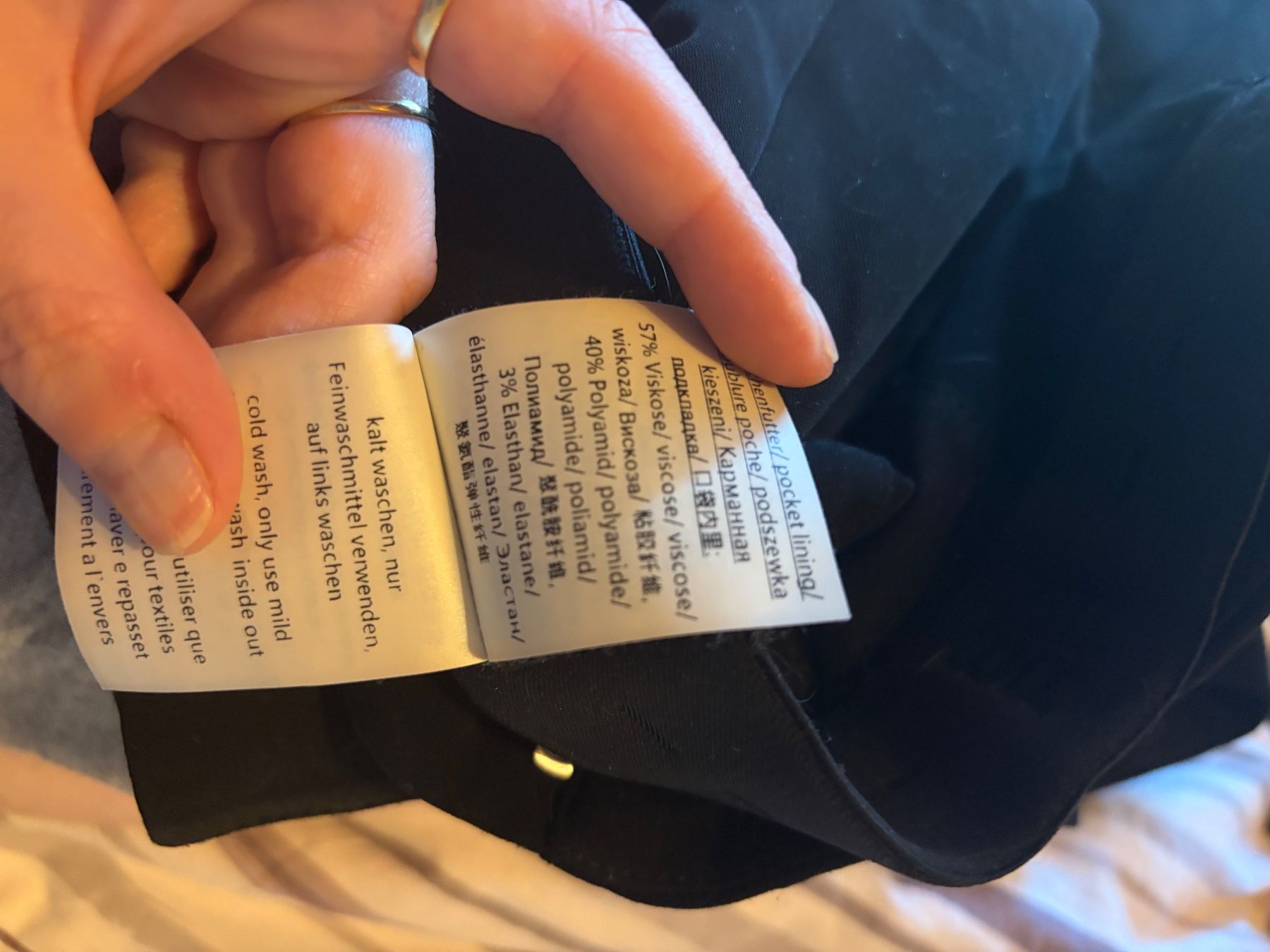 Riani Pantaloni: Riani Hose Grösse 42 – Usato da Basel venduto da Brunner.T 4