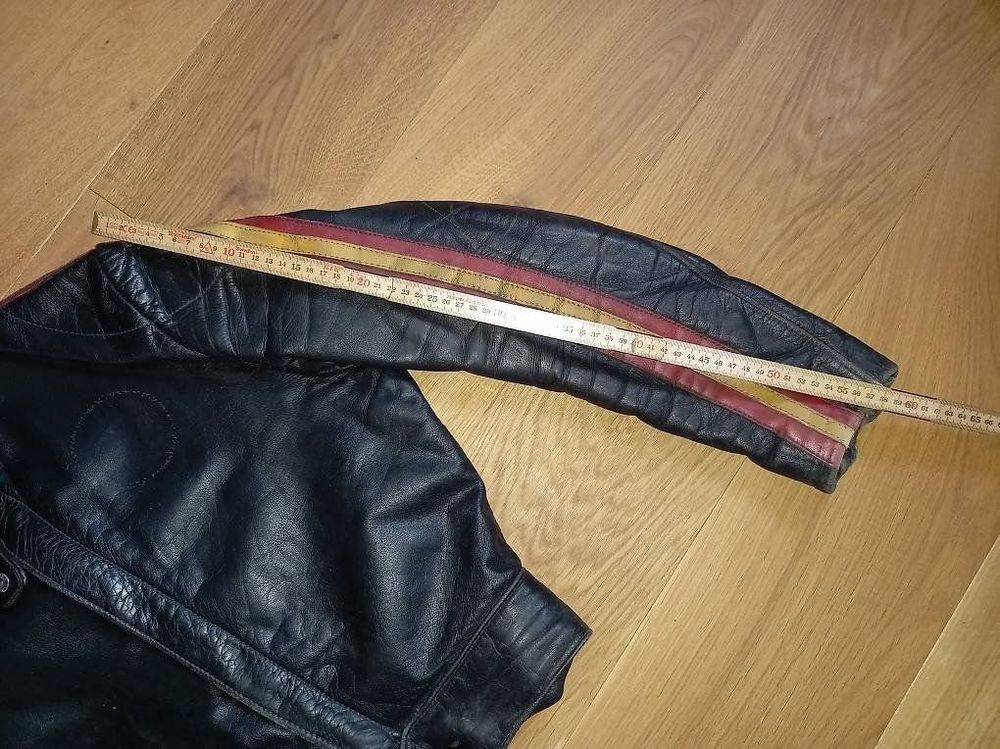 Giacche: Alte Lederjacke / Motoradjacke – Usato da Bern venduto da 09nali 3